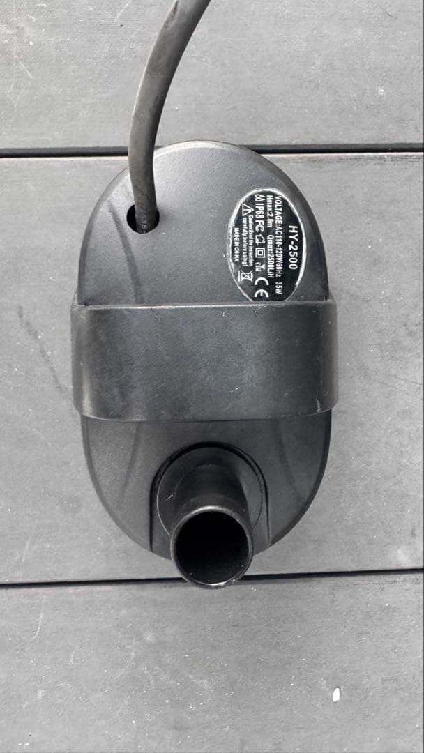 [香川県]引き取り600ワイドアクリル水槽 上部フィルター付き　条件あり発送可