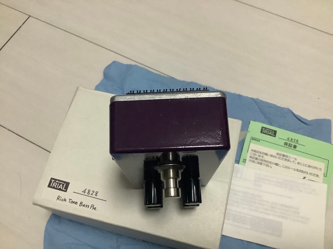 ベース TRIAL / RICH TONE BASS PREAMP