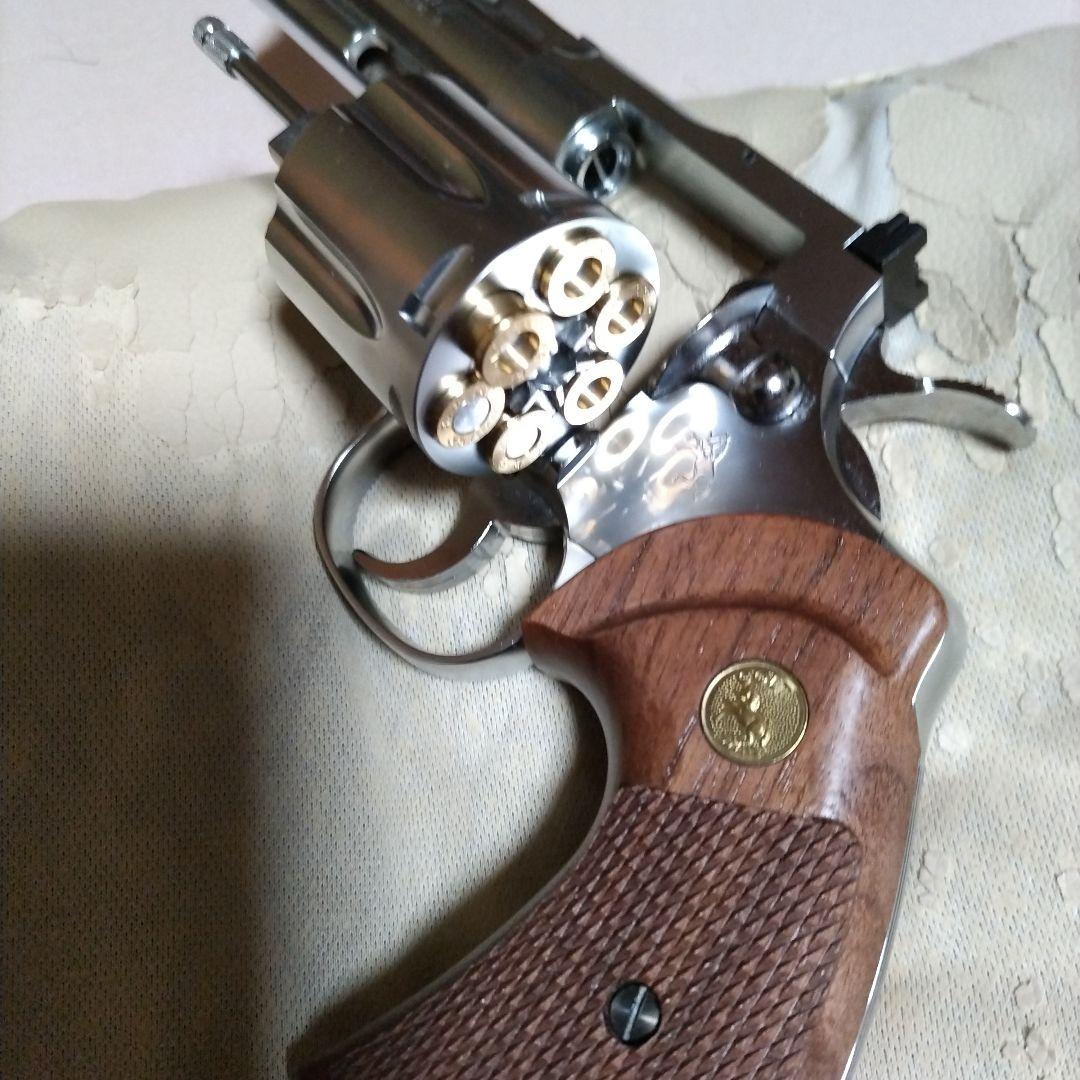 タナカワ−クスの357マグナム４インチコルトパイソンステンレスモデルモデルガン