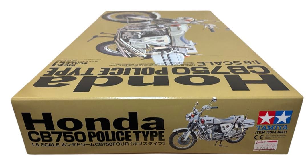 Honda ドリーム CB750 FOUR ポリスタイプ　1/6 未組立 タミヤ