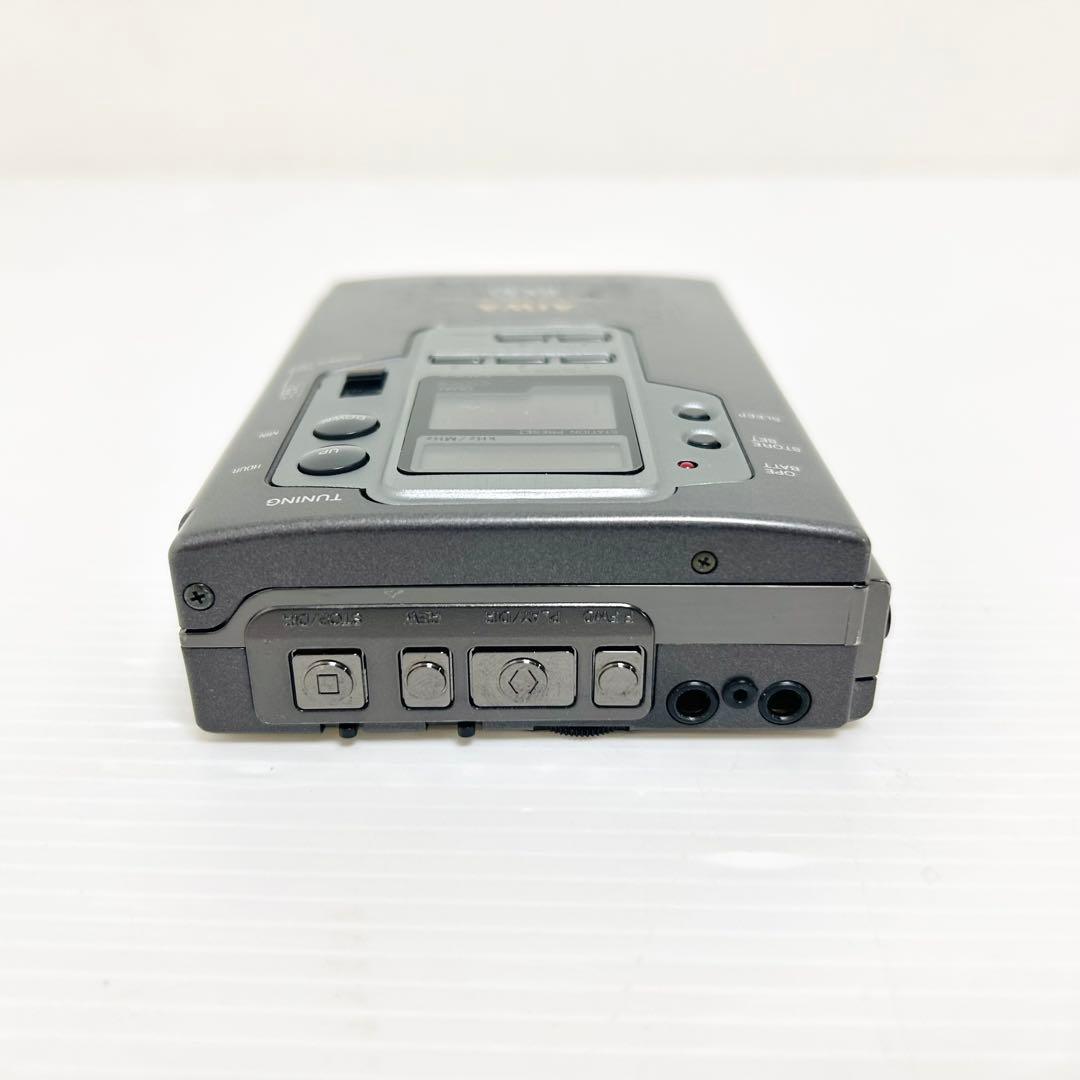 希少 AIWA ポータブルステレオカセットプレーヤー HS-RX30