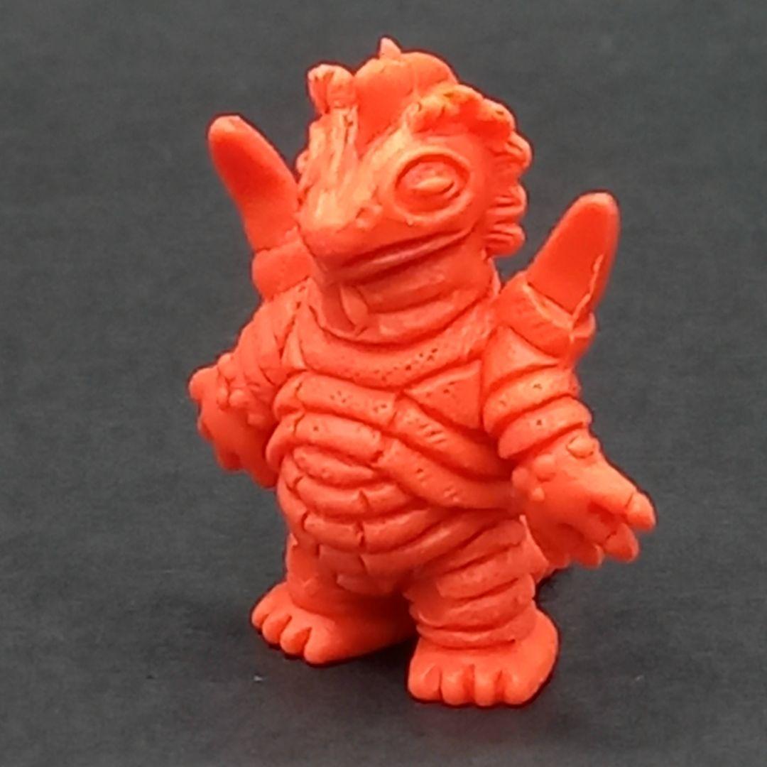 【カーリー星人】橙色　ウルトラ 怪獣 消しゴム 特撮 当時もの