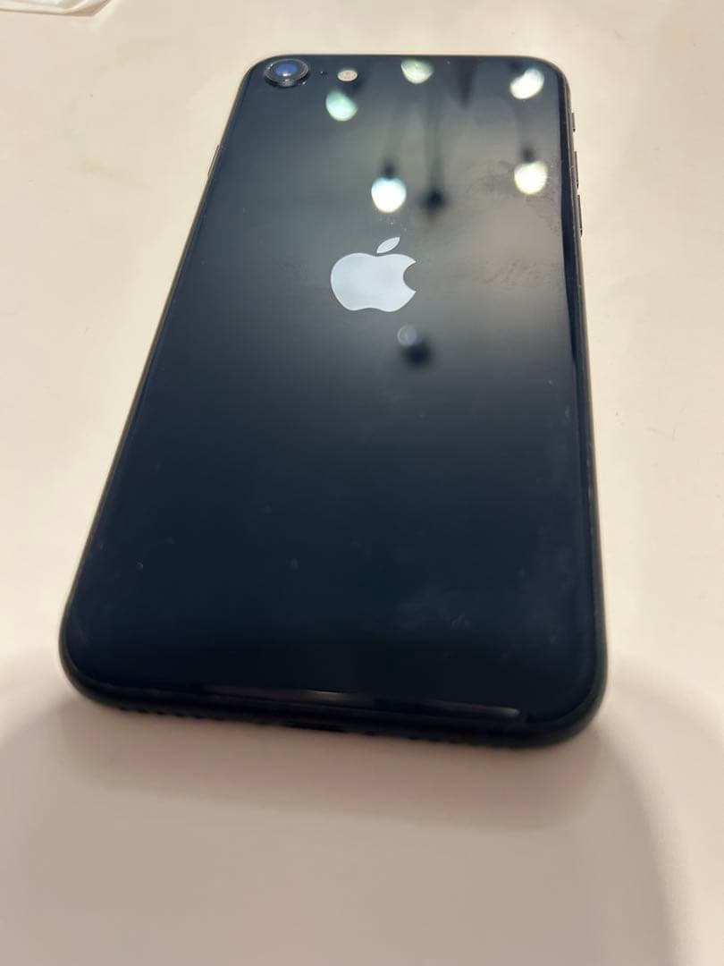 iPhone SE 第3世代 64GB SIMフリー ミッドナイト（黒系）