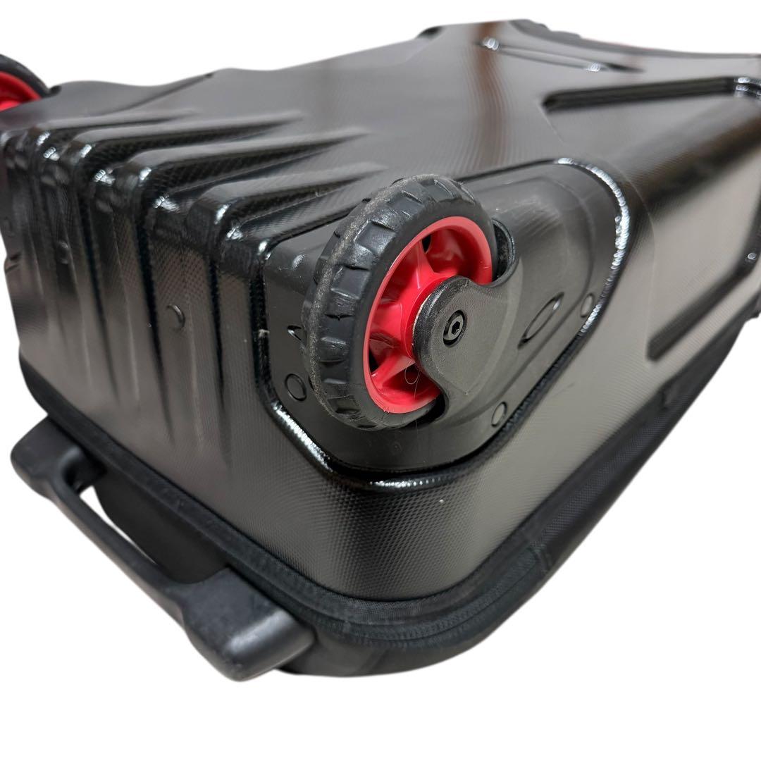 【希少】OAKLEYオークリー スーツケース　ブラック　キャリーバッグ42ℓ