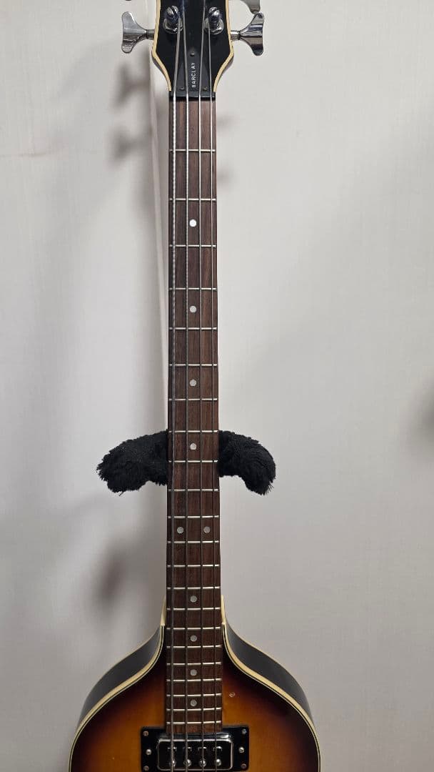 Barclay バイオリンベース