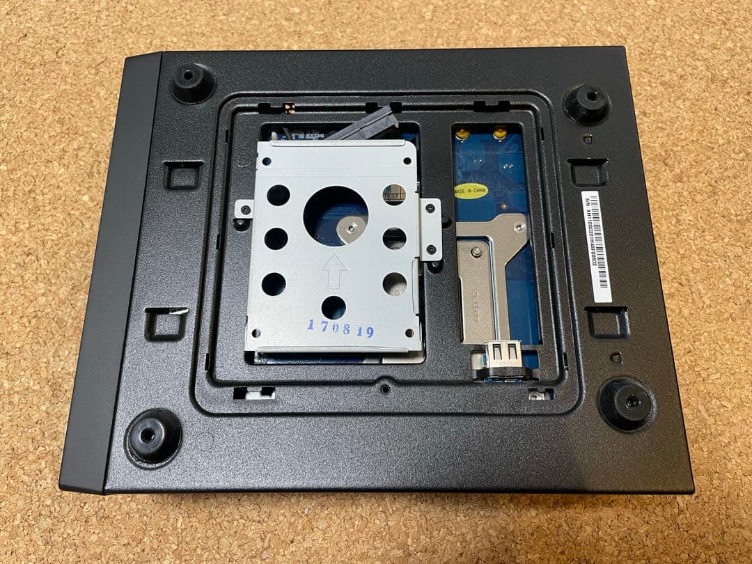 【処分価格】Shuttle 小型ベアボーンPC 型式：XH110G