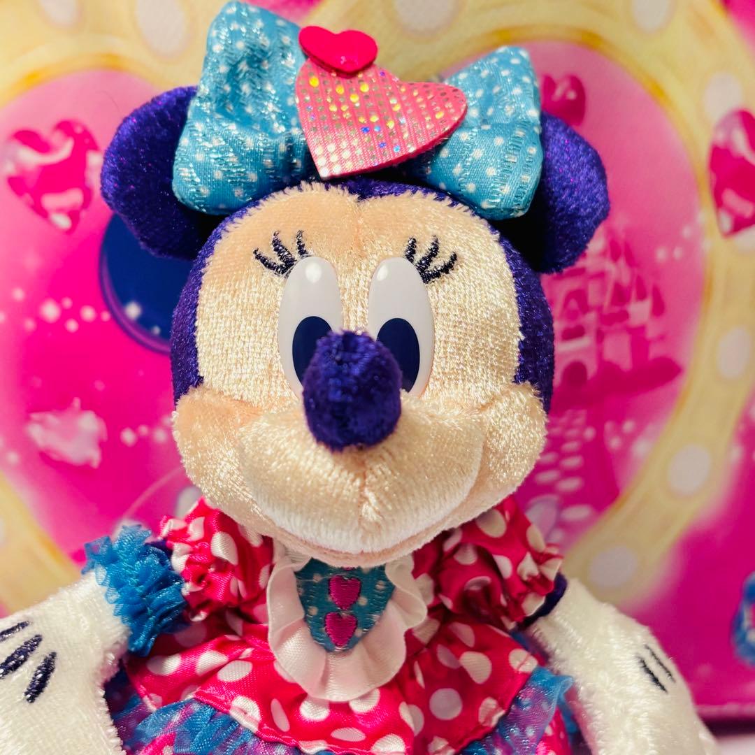 【匿名配送】　パルパルーザ　ぬいぐるみバッジ　ミニーのファンダーランド　2026