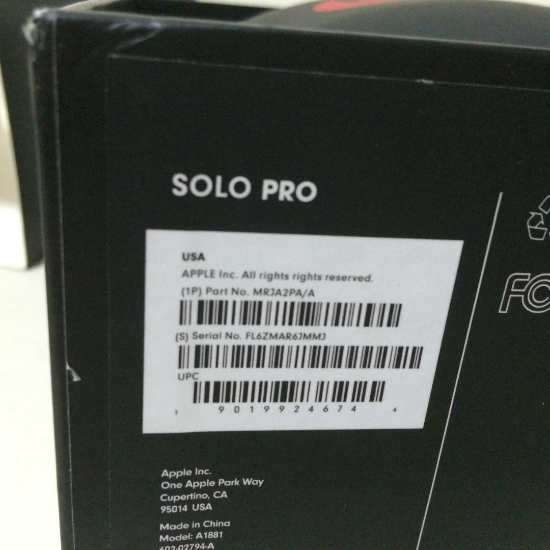 未使用　SOLO PRO ワイヤレスヘッドホン ブラック　■　W596