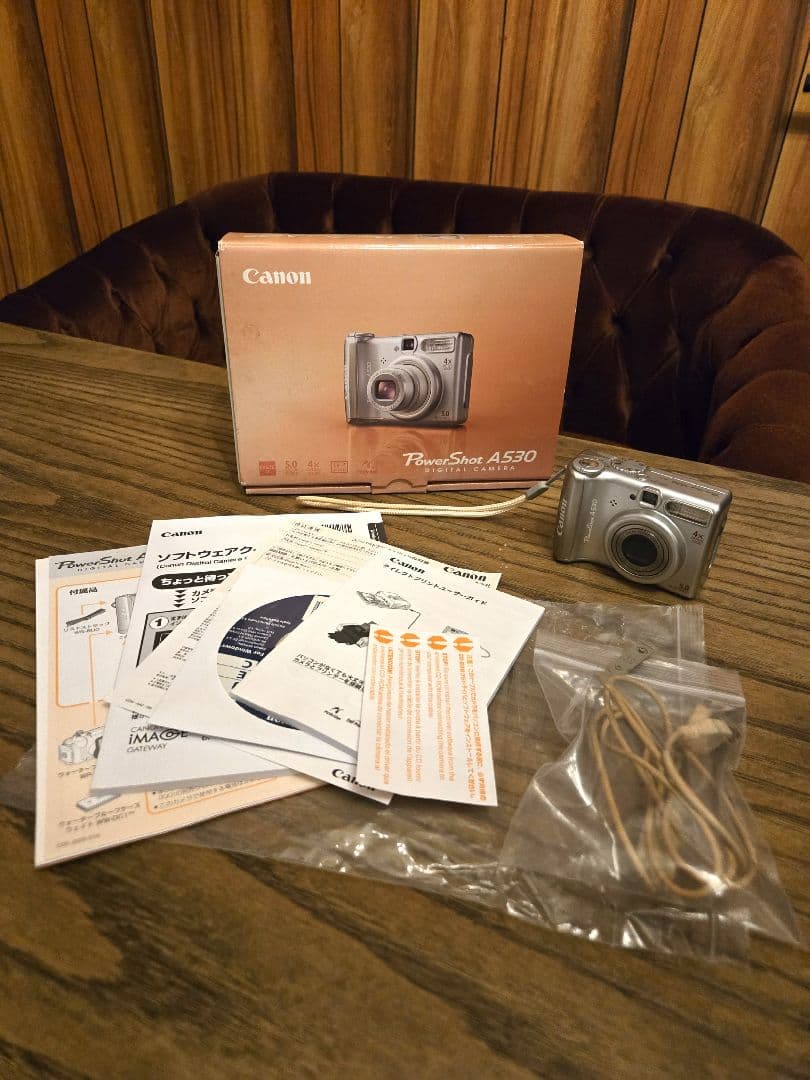 Canon Powershot A530 シルバーオールド　コンデジ