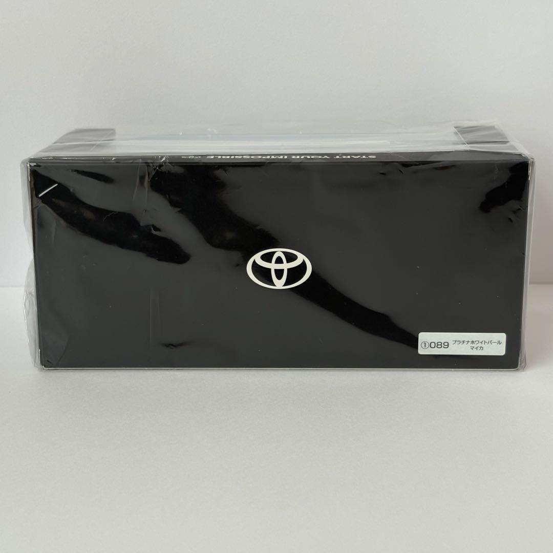 トヨタ博物館購入 新型 カローラクロス 後期 プラチナホワイトパールマイカ