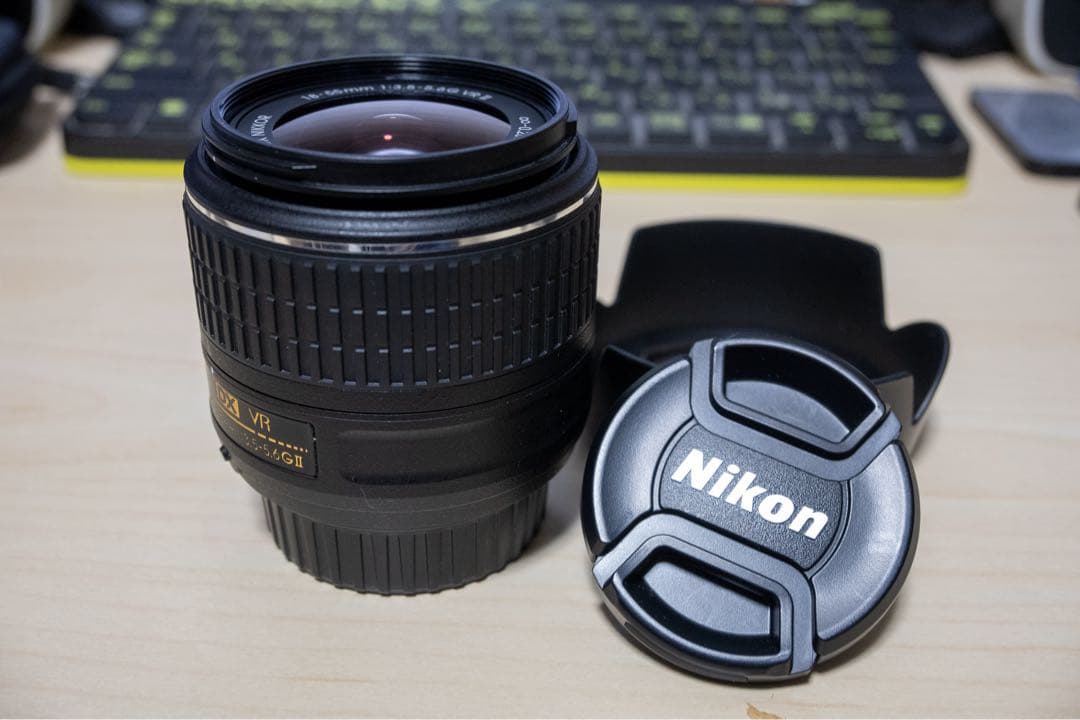 Nikon ニコン D40 AF-S DX NIKKOR 18-55mm VR