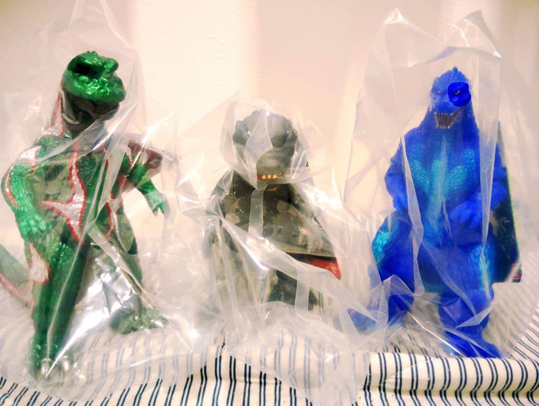 ゴジラザアート　ムービーモンスター ゴジラ　ソフビ　フィギュア 3体セット