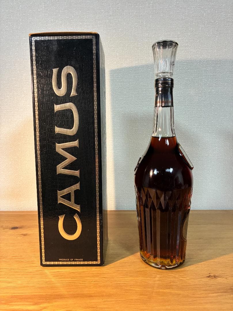 0034【未開栓・箱付】CAMUS XO ロングネック 0.7L