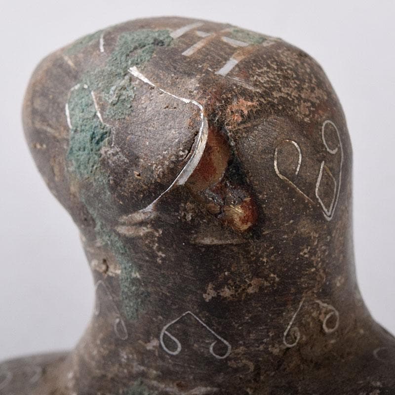 中国　天然石彫刻　銀象嵌彩色　神獣　紙鎮　置物　C　R8592