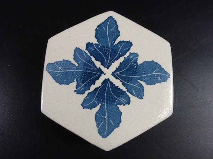 値下げ　江口勝美　県重要無形文化財　和紙染　蓋物　小山路窯　共箱　茶道具　茶器