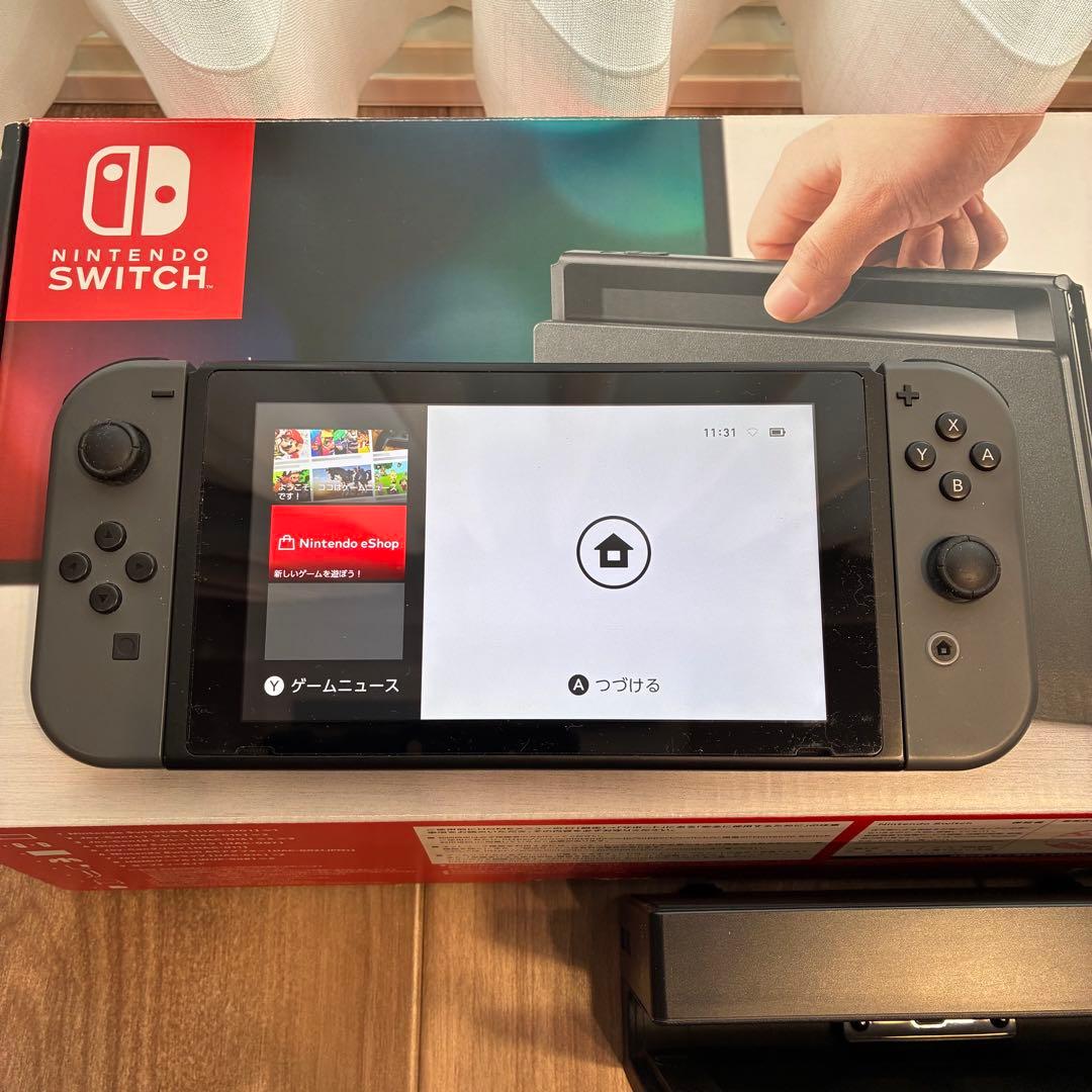 Nintendo Switch 本体+Joy-Conネオン+充電グリップ　セット