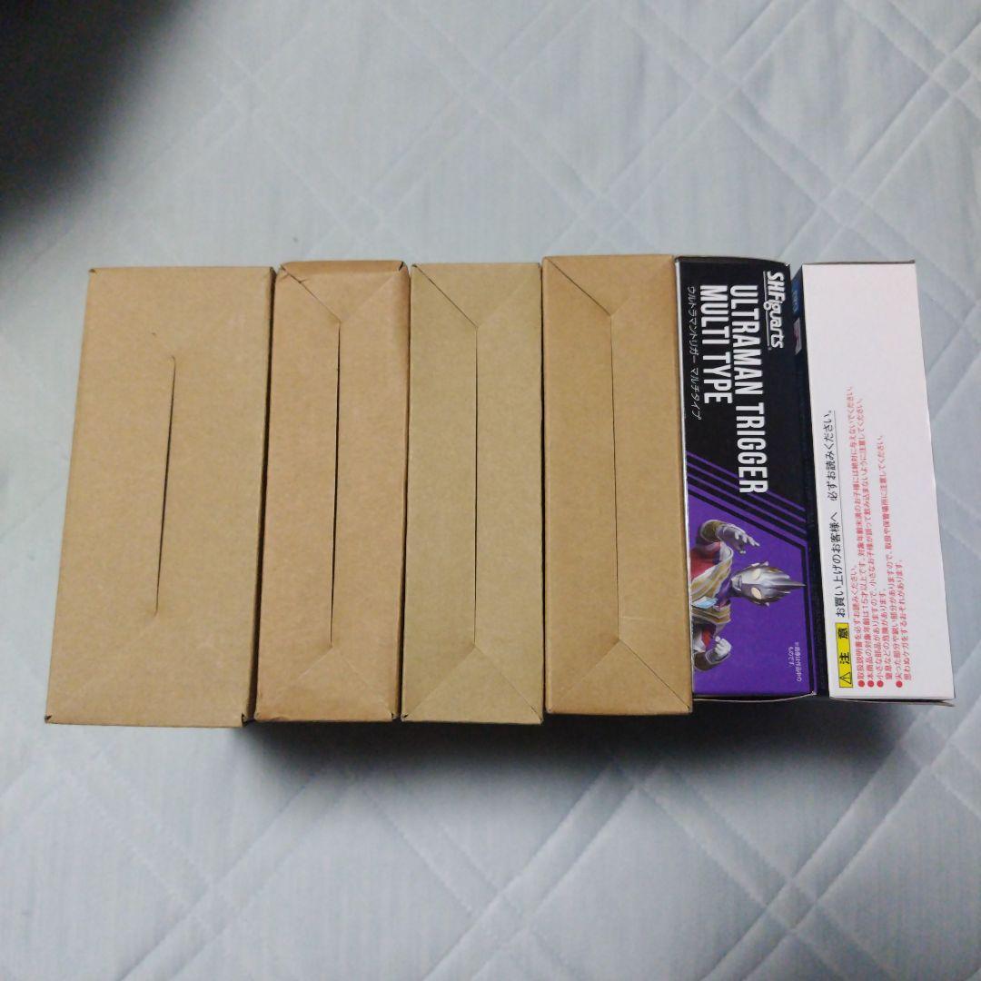 SHFiguartsウルトラマン・トリガーセット