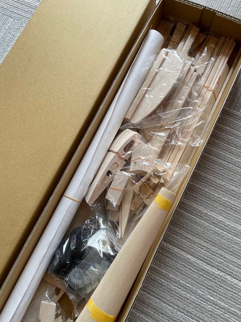 ノスタルジック•オリジナル飛行機組立てキット　低翼機スタイル