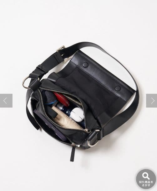 【新品未使用】ビアズリー レザーリングボディバッグ ブラック