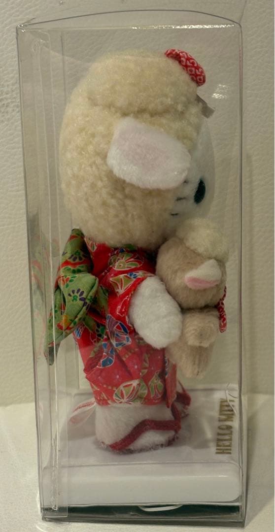 ハローキティ きもの　着物　ぬいぐるみ　新品　ケース入り　2000年