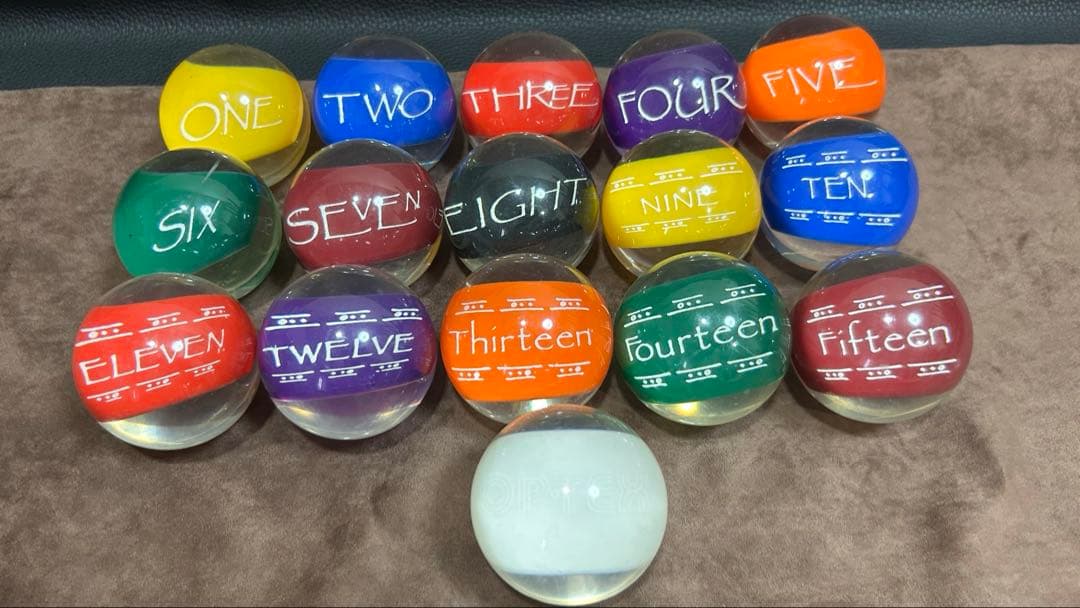 ビリヤード ボール クリアボール セット