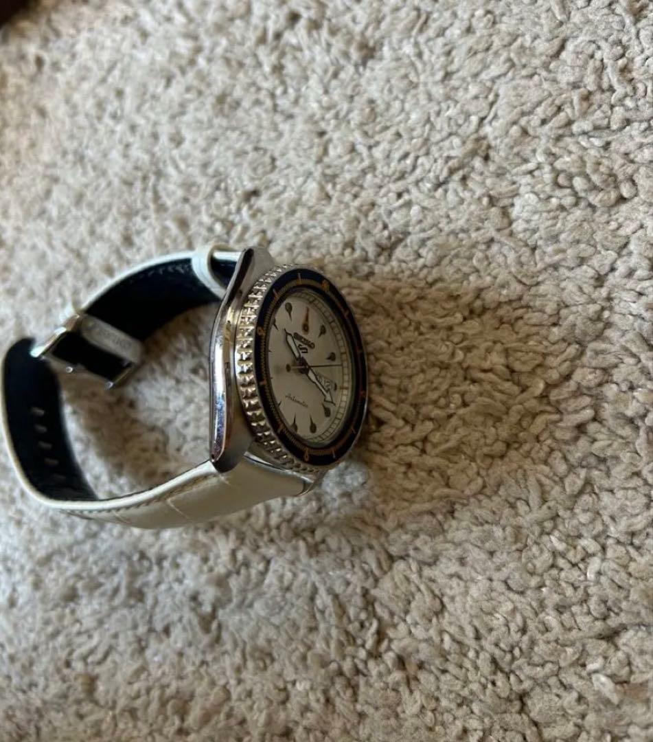 セイコー5スポーツ センススタイル ジョジョ　黄金の風 ブチャラティモデル