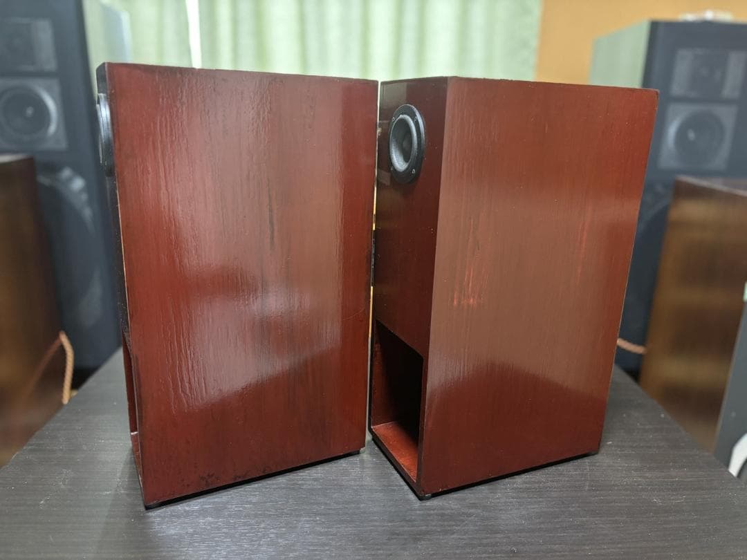 デンマーク製 ScanSpeak 5F8422T03 搭載小型スピーカー