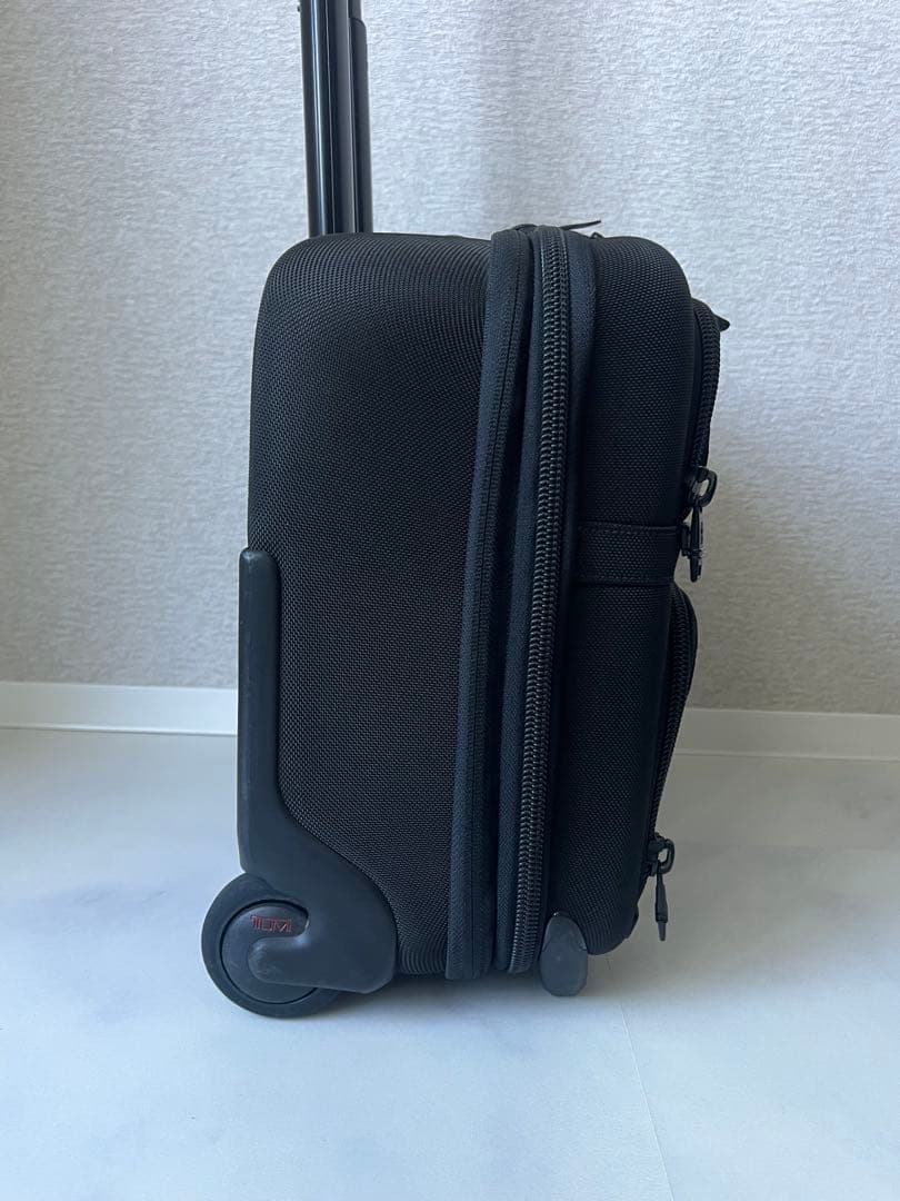 TUMI トゥミ キャリーバッグ TSAロック付き