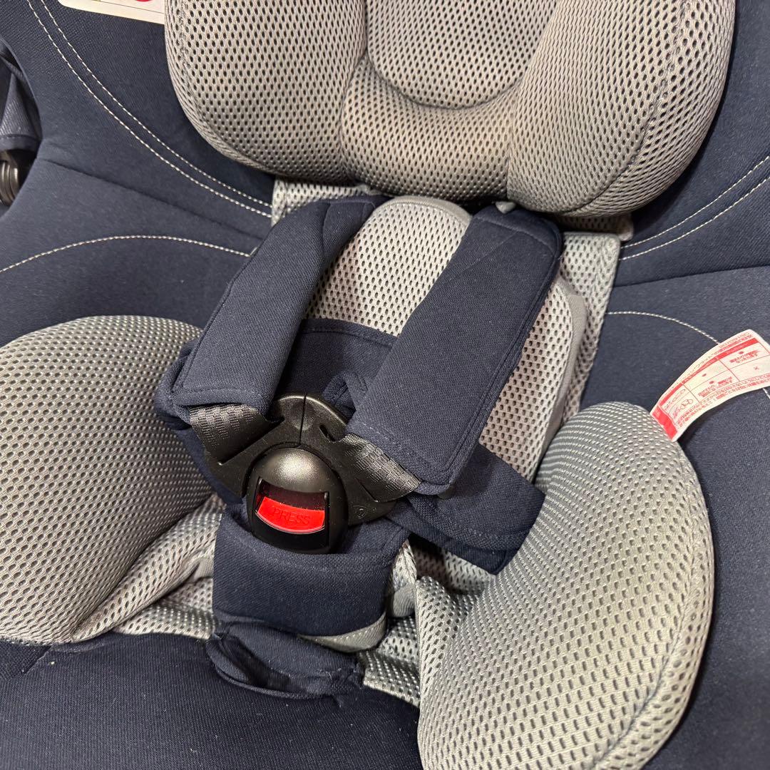 【美品】エールべべ クルット4i リラクシーⅡ ISOFIX 回転式
