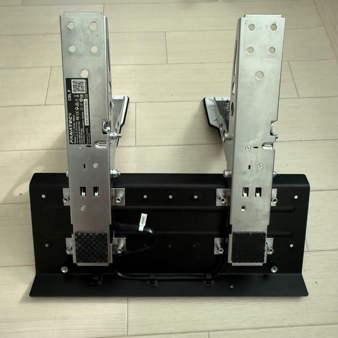 PC用ゲームコントローラー・コンバーター FANATEC CSL Pedals