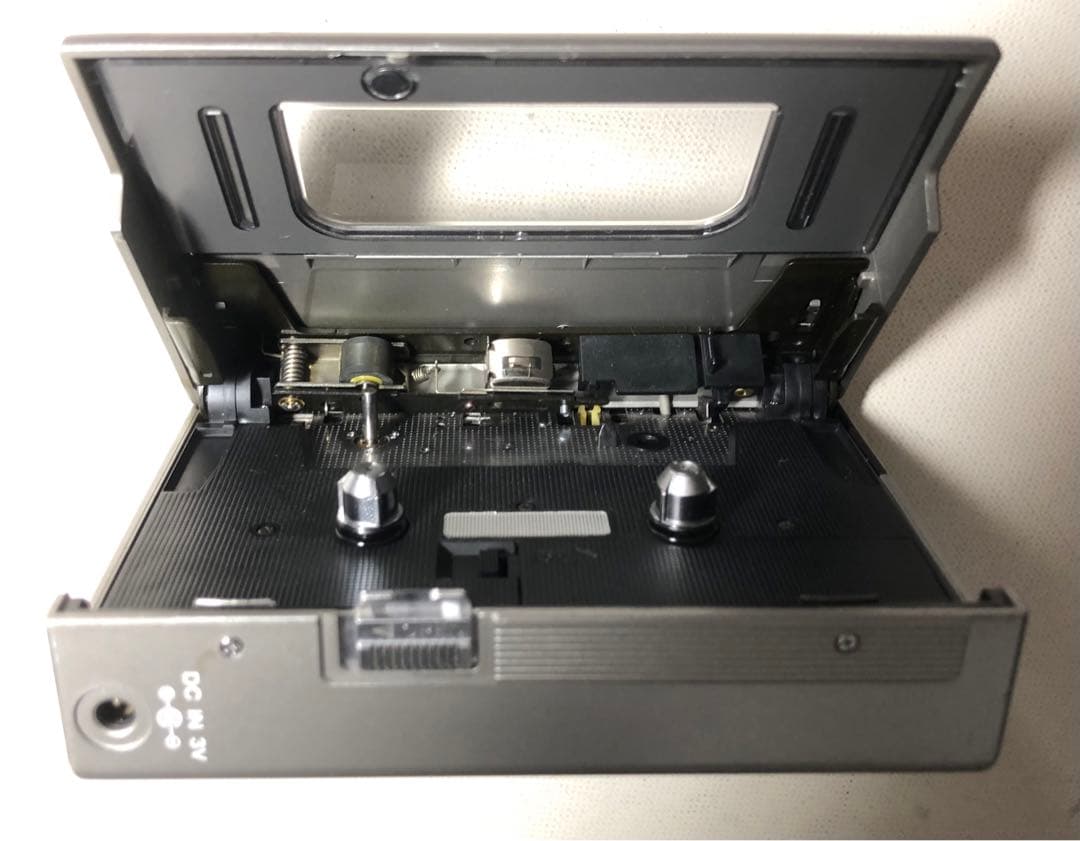 お買い得、良音SONY WM-2 カセットウォークマン可動品Y