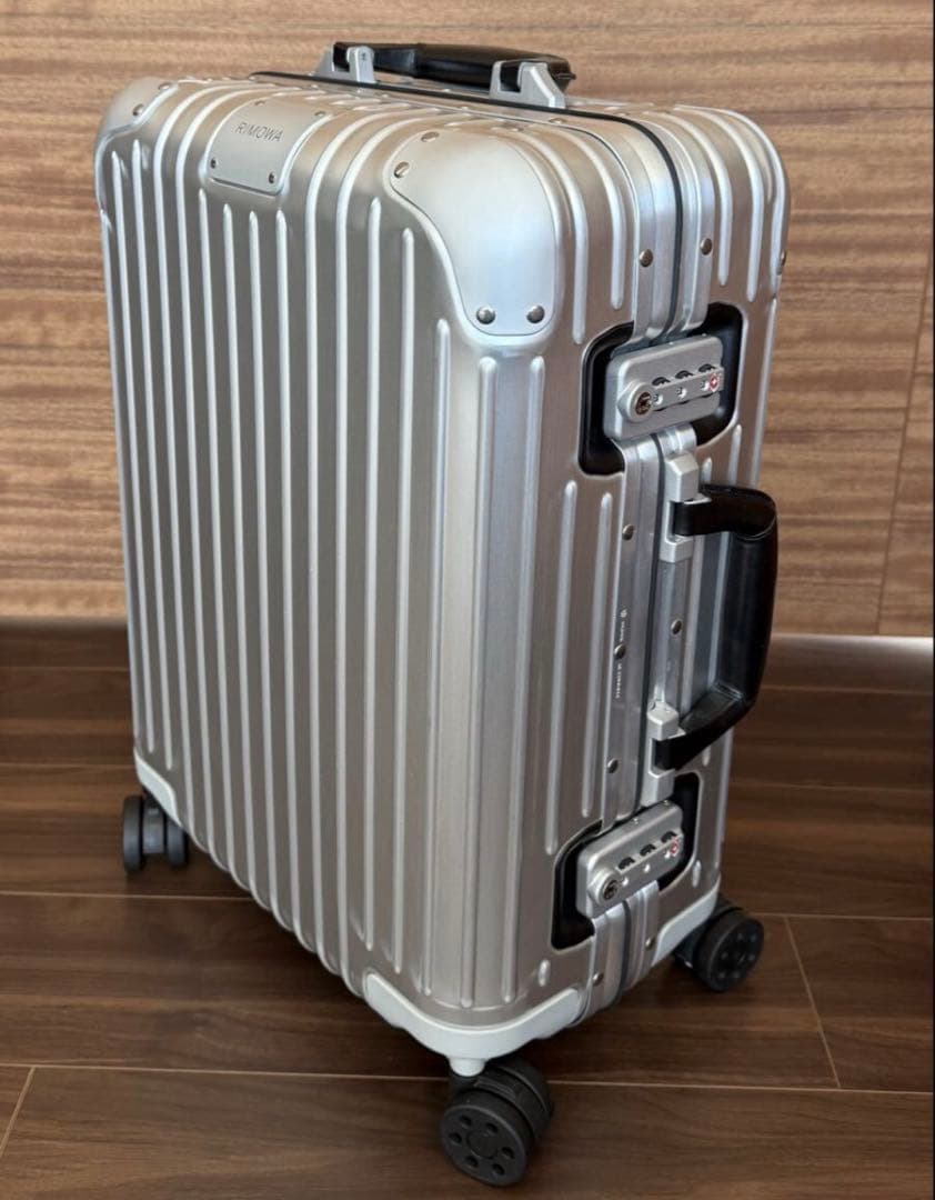 RIMOWA Original キャビン ツイスト シルバー＆ブラック 生涯保証