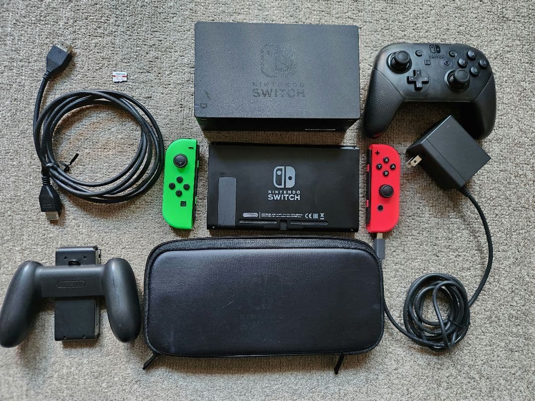 Nintendo Switch 本体＋Joy-Con＋プロコン おまけ付き