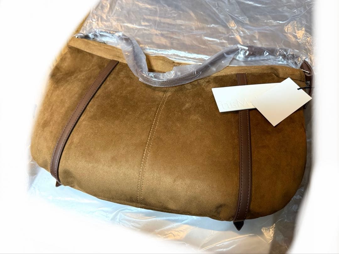 新品　クヌースマーフKnuth Marf suede moon bag