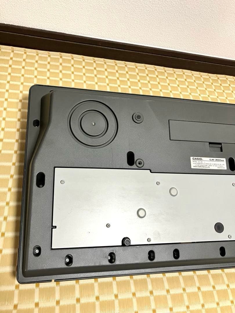 CASIO LK-301BB キーボード 本体と付属品　61鍵盤