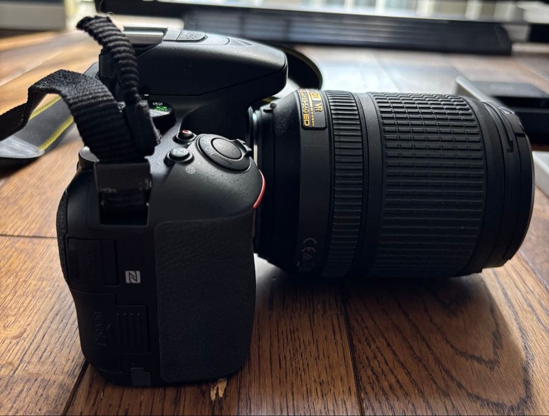 Nikon デジタルー眼レフカメラ D5600 18-140 VR