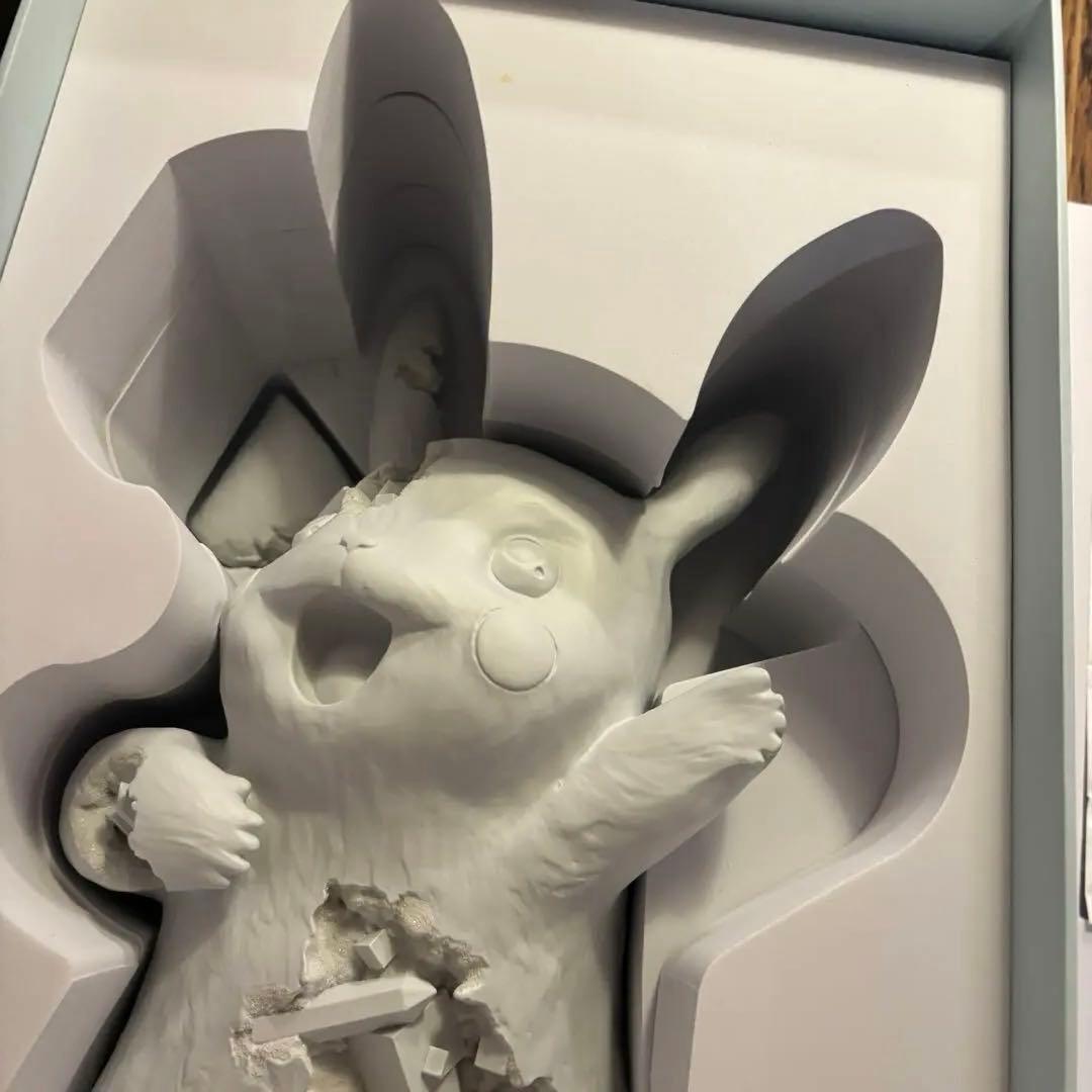 Daniel Arsham Pokémonダニエルアーシャム ピカチュー