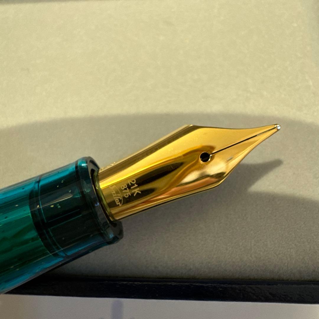 文具館コバヤシ　限定　オリジナル万年筆　翡翠Female 字幅B