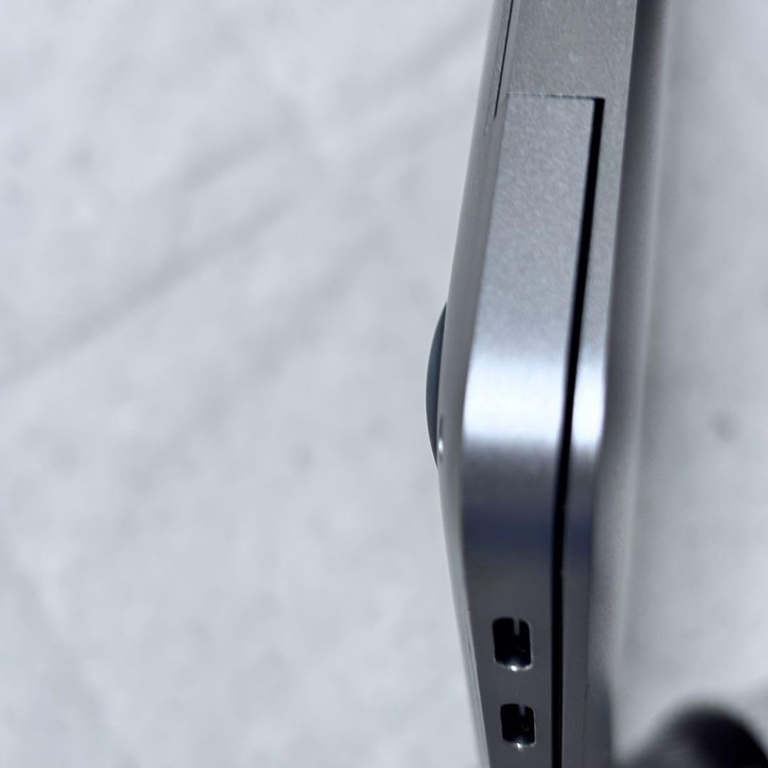 美品 MacBook Air M1 512GBSSD 16GBメモリ 13インチ