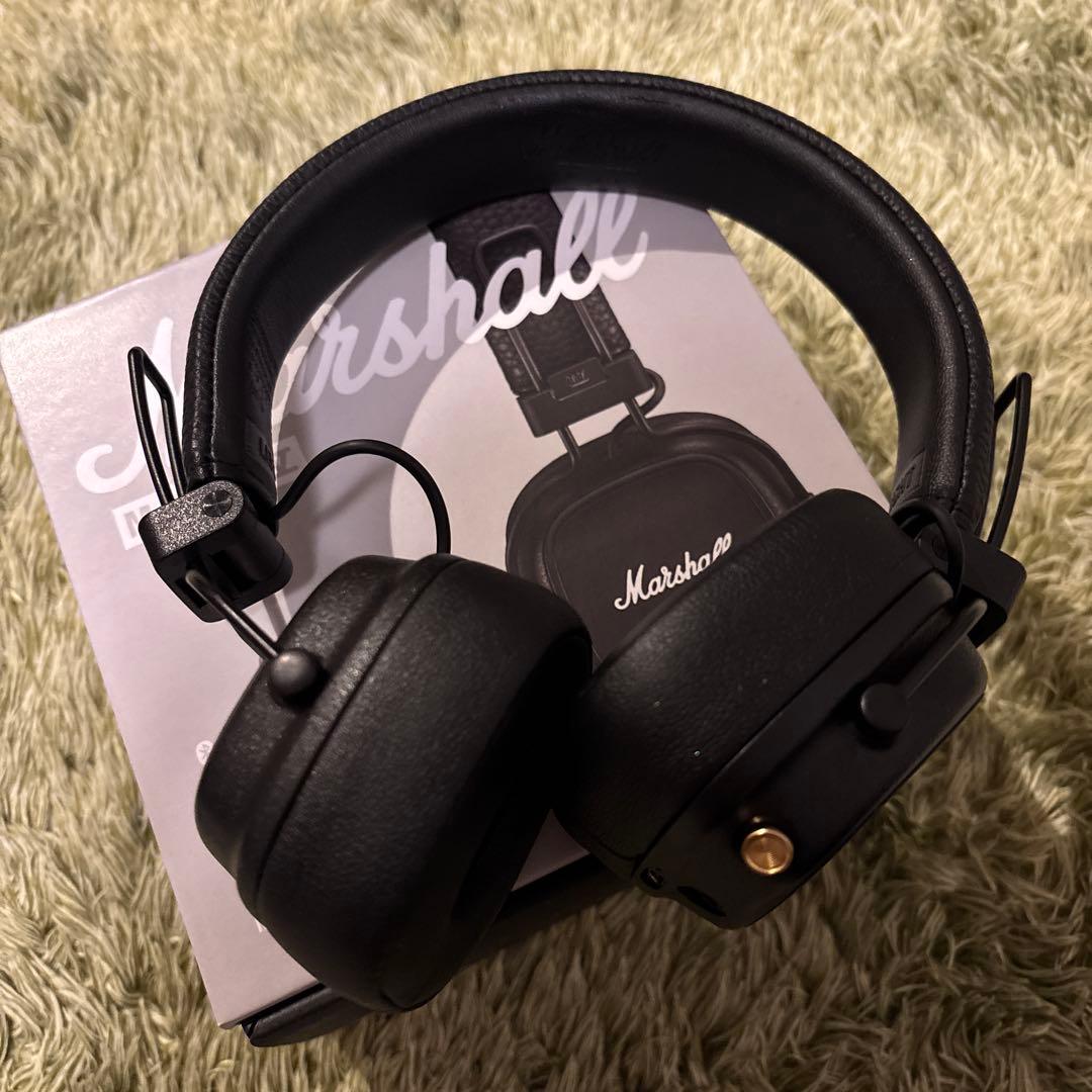 マーシャル ヘッドホン