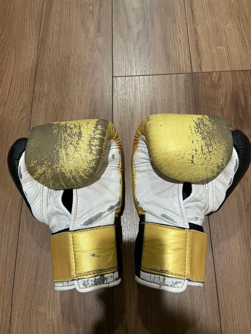 ニシムラ様、専用　⭐︎winning 8ozグローブ　黒金⭐︎