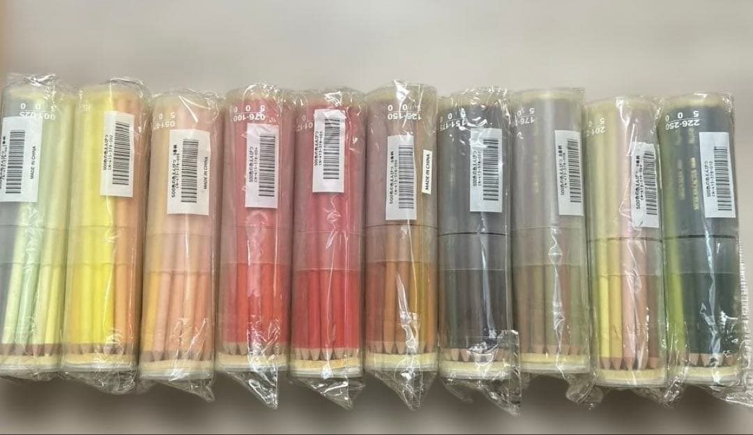 新品未使用品　フェリシモ 500色 色えんぴつ 全色セット 色鉛筆