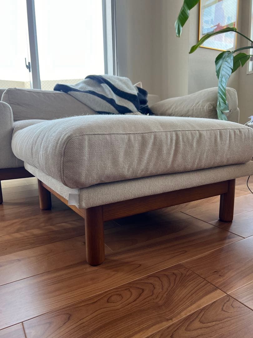 (値下げ) SIEVE バージュ ソファ オットマン