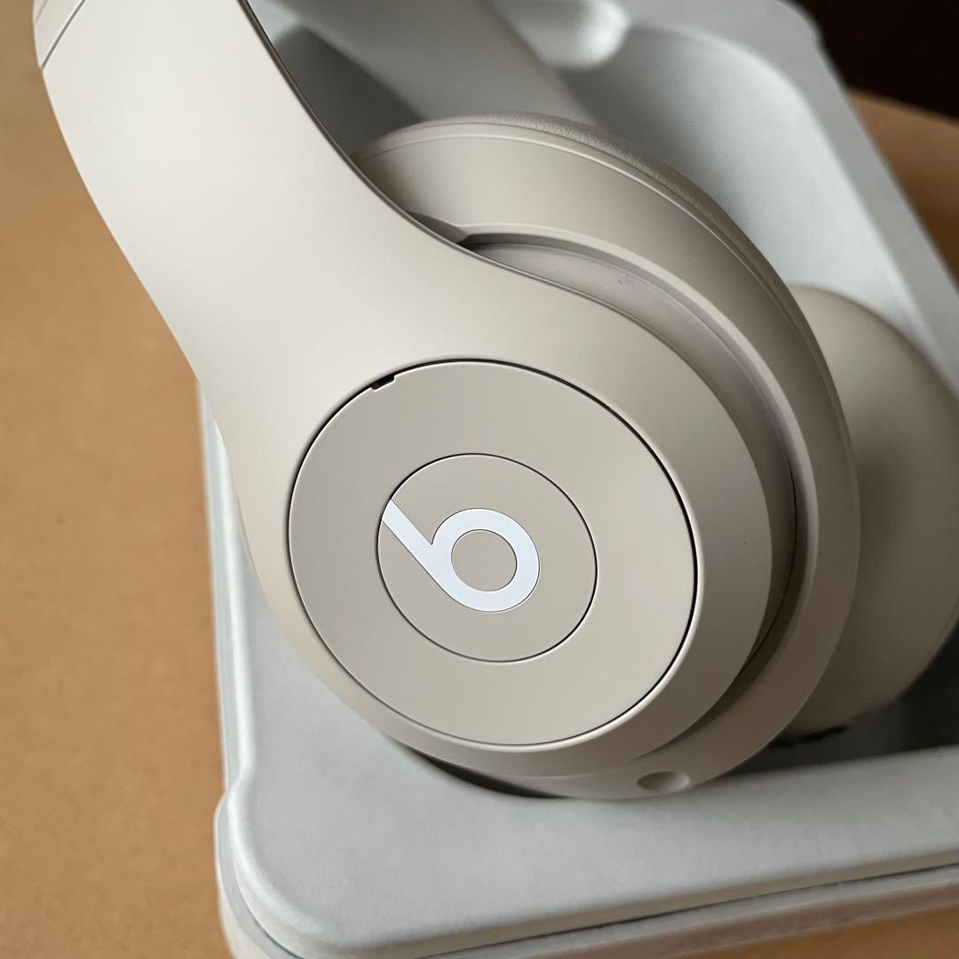 Beats Studio Pro サンドストーン ビーツ ヘッドホン