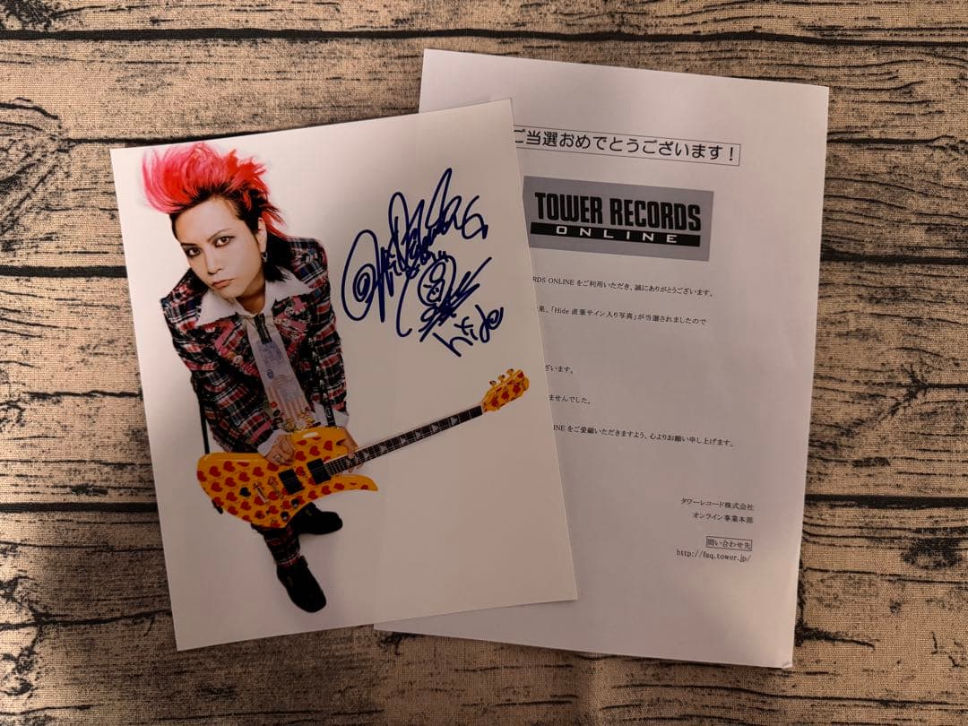 HIDE 直筆サイン写真