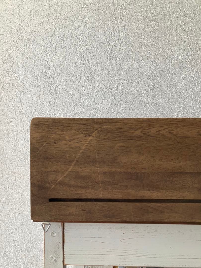 木製壁掛け棚 ガラス扉付き