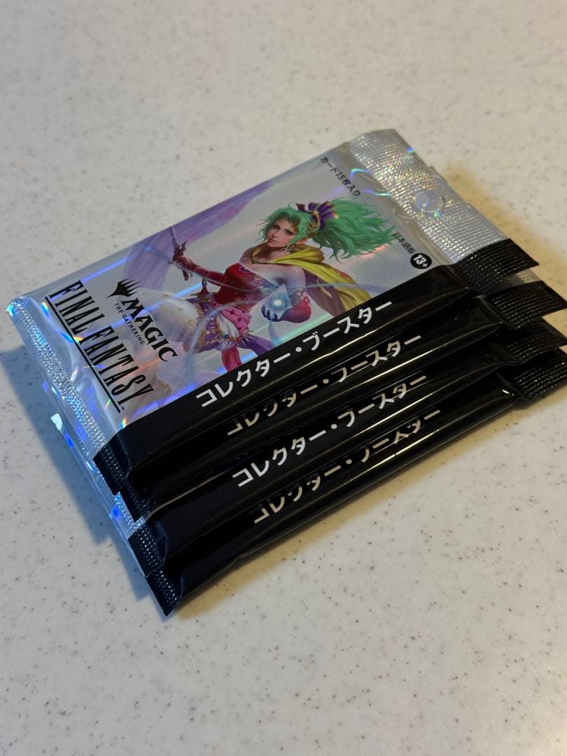 マジックザギャザリング ファイナルファンタジー コレクターズブースター 4パック