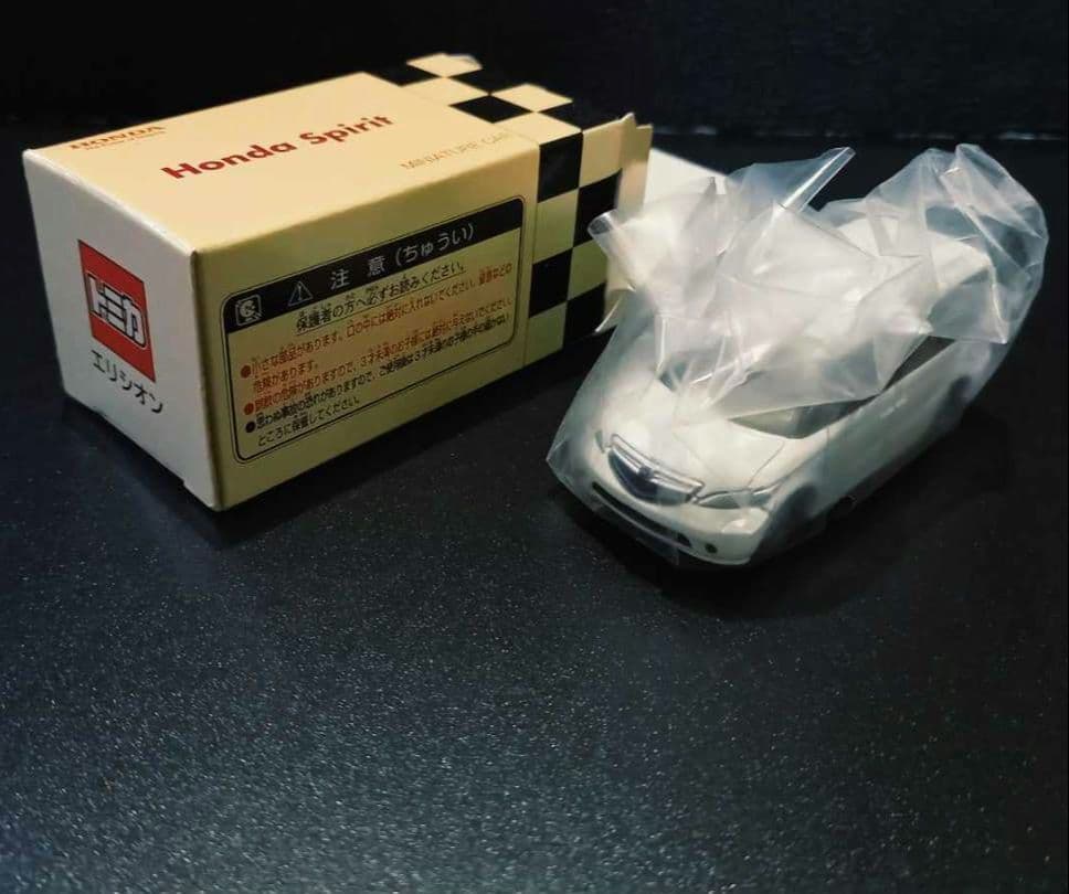 【新品 未使用】 トミカ ホンダコムテック エリシオン ミニカー H1914