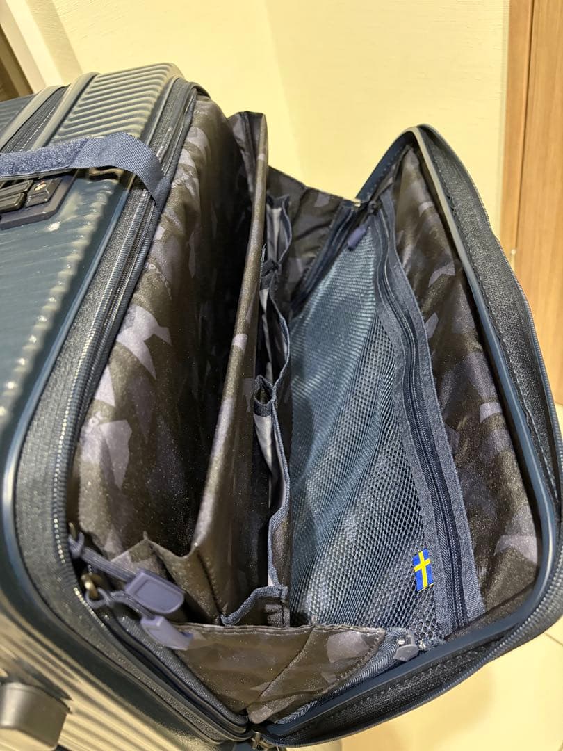 innovator 92L キャリーケース DeepSea