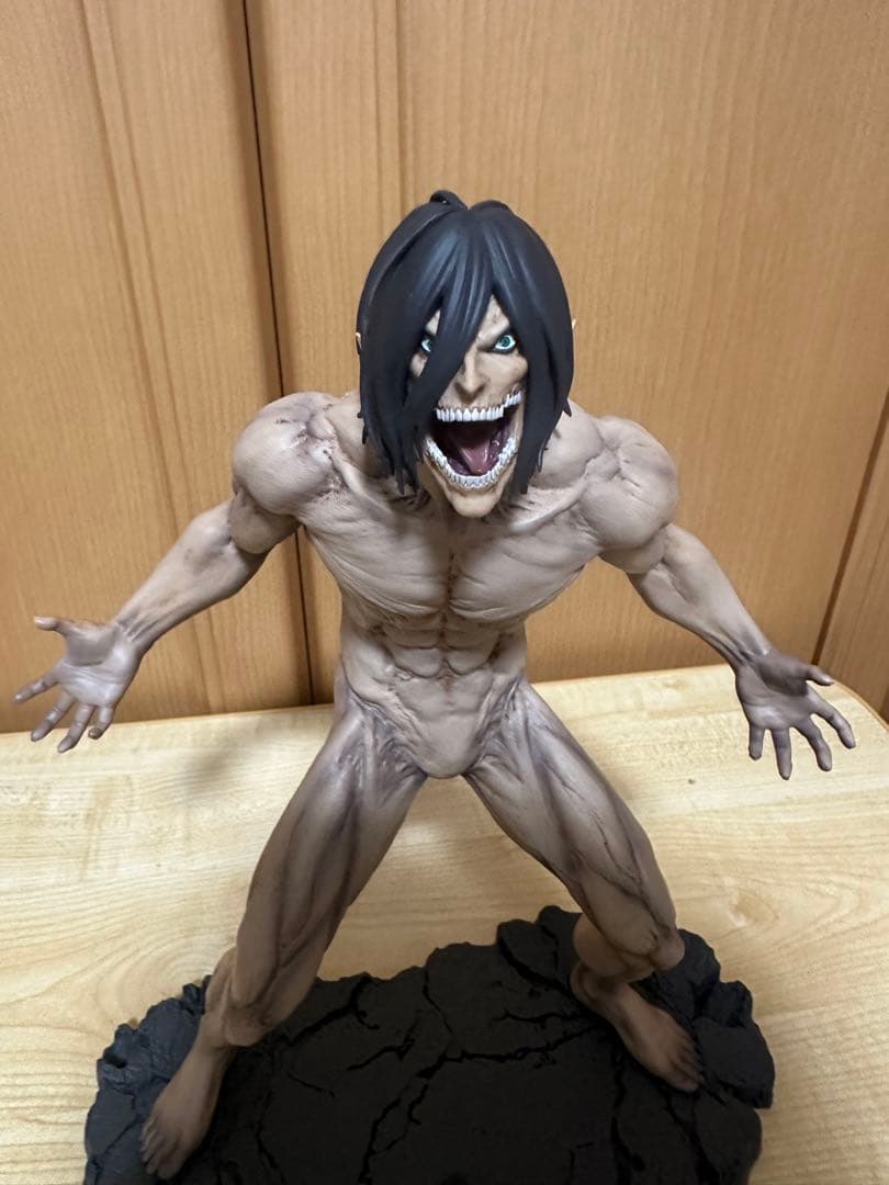 【最安値】一番くじ進撃の巨人ラストワン賞エレン